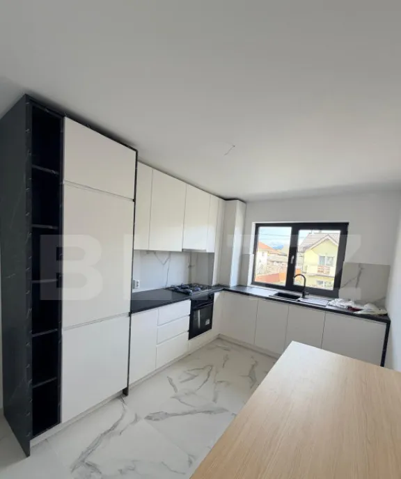 Apartament 4 camere - 120 mp utili mobilat utilat 148800EU