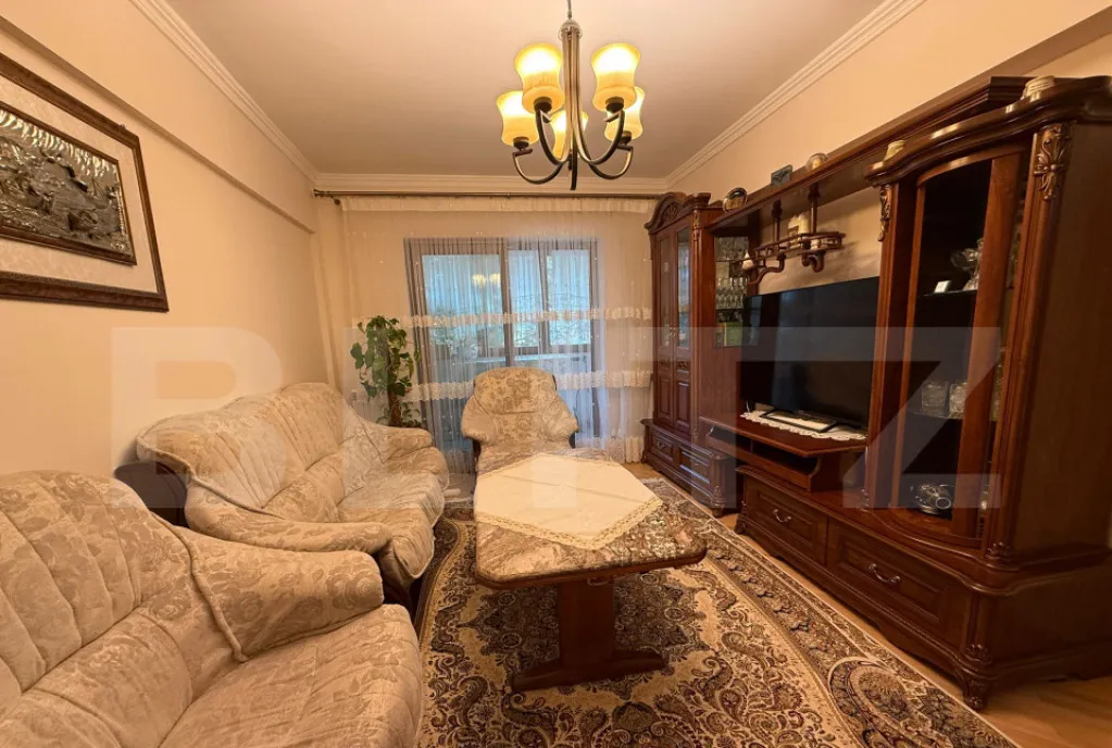 Apartament 4 camere etaj intermediar cartier Burdujeni