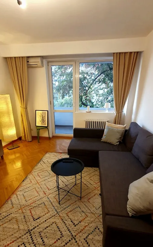 Piata Romana 2 camere