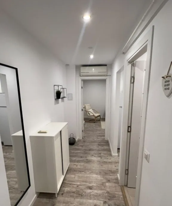 Studio de vanzare 21 20 mp zona Rovine