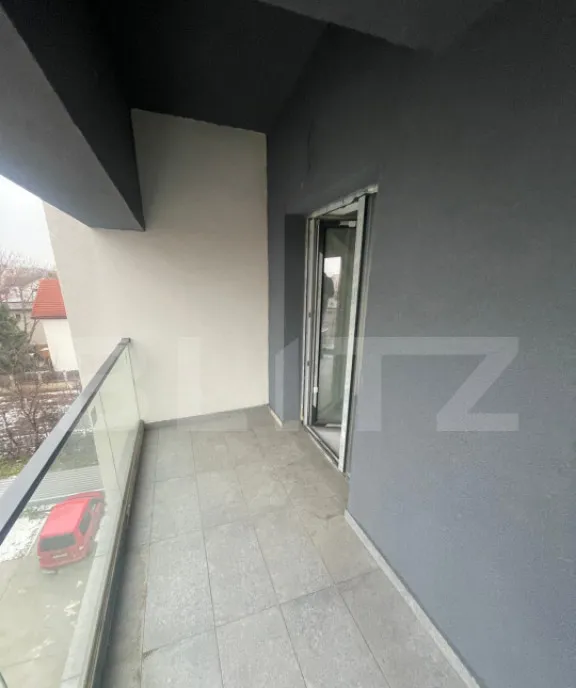 Apartament 3 camere 91 mp zona Valea Rosie