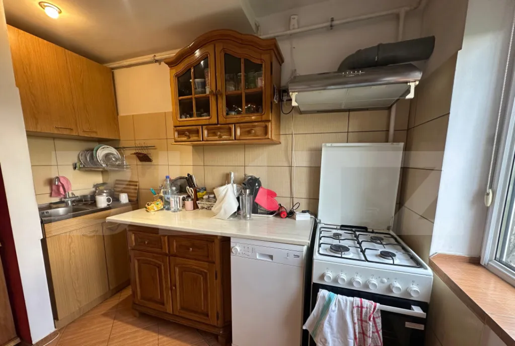 Apartament 3 camere zona Centrul Multifunctional