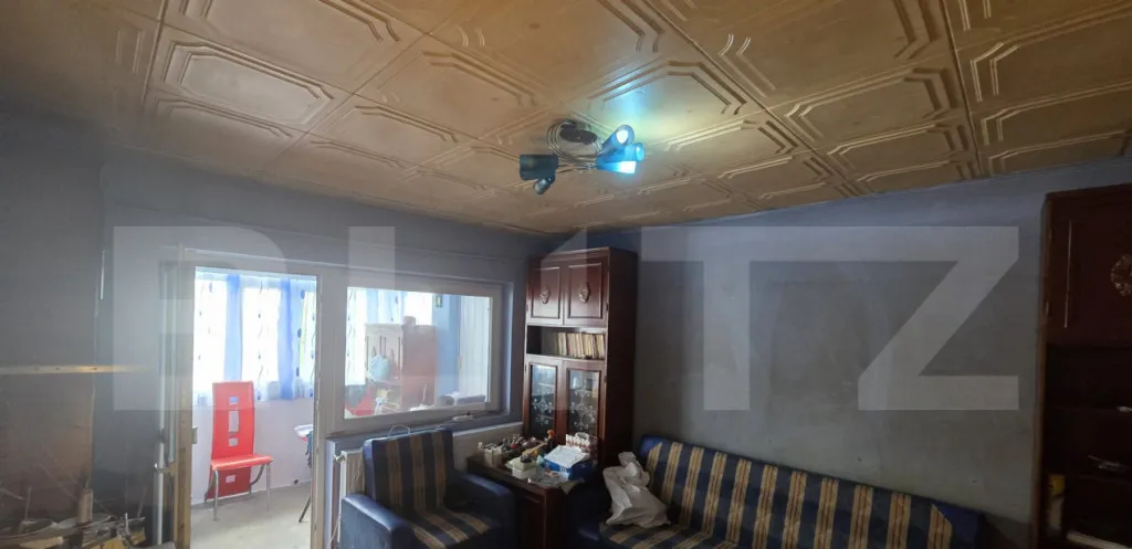 Apartament 3 camere decomandat 66 mp Lapus Arges zona Su