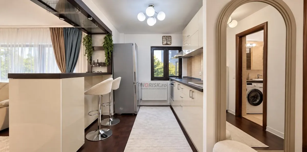Vitan Mall 2 camere decomandat premium 60 mp renovat etaj 2/4