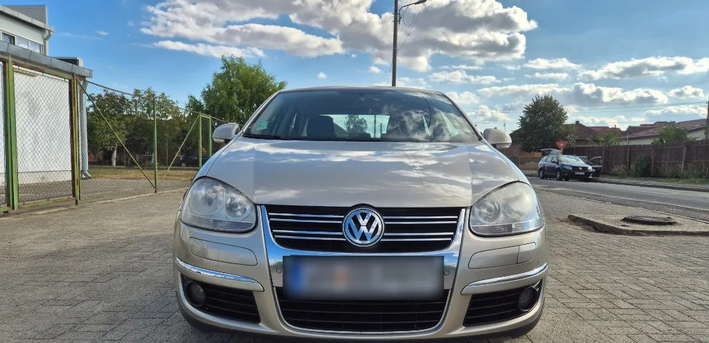 Volkswagen Jetta 2007 1 9 TDI Climatronic 2 seturi roti vara/iarna 4 650 eur