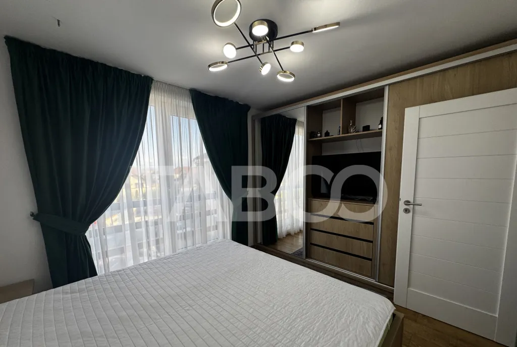 Apartament de vanzare cu 5 camere 2 parcari zona Brana Selim