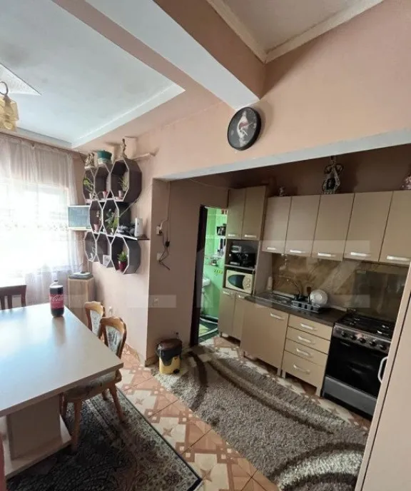 Apartament 3 camere 2 bai priveliste panoramica