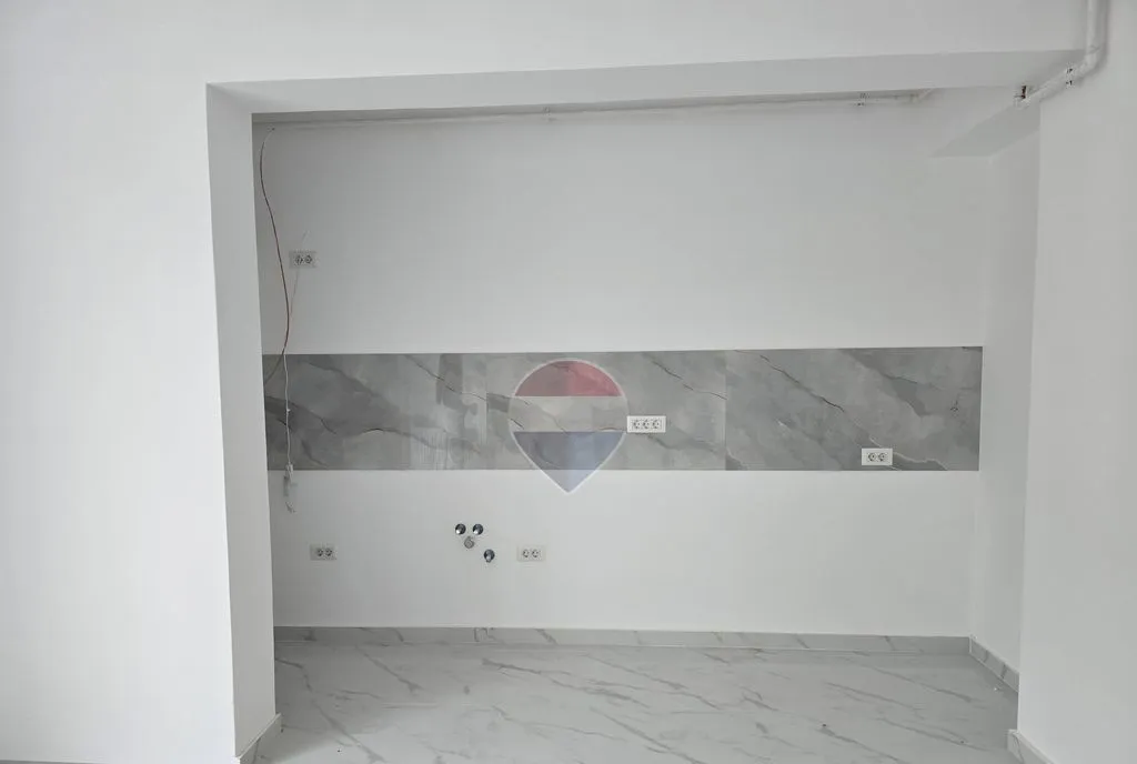 Apartament cu 3 camere de vanzare in zona Vitan Barzesti