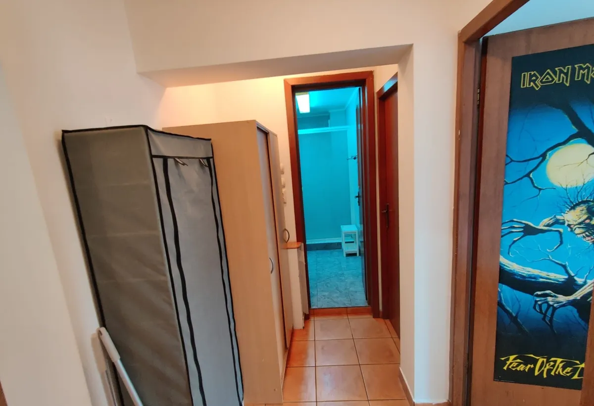 Unirii Emil Botta apartament 3 camere decomandat mobilat nou renovat