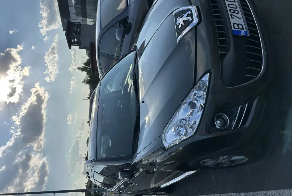 Peugeot 4007 - 4x4 4 000 eur