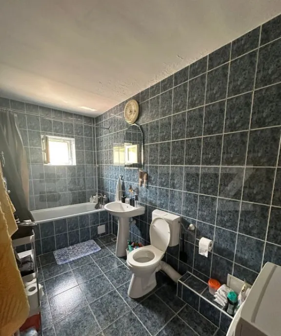 Apartament 1 camera spatios 44m2 parcare boxa subsol Man