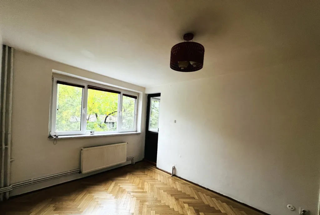 Apartament cu locatie excelenta 3 camere Crangasi Loc Par