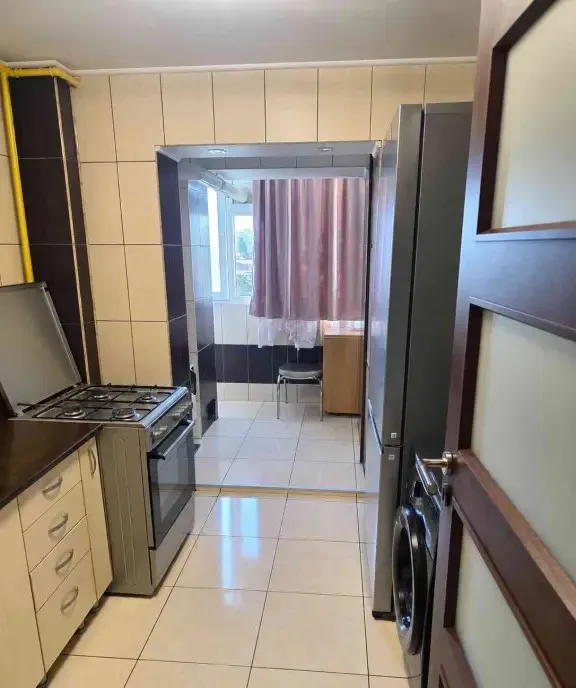 Vanzare apartament 3 camere Nicolae titulescu