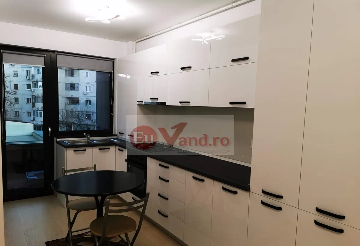De inchiriat apartament cu 2 camere bloc nou Micro 17 et 2 550 euro