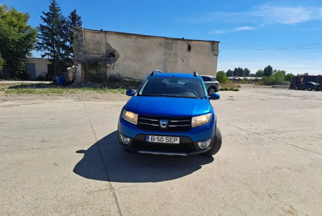 Dacia sandero stepway 3 200 eur