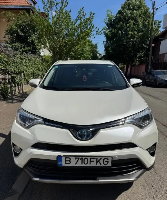Toyota RAV 4 stare foarte buna 14 699 eur