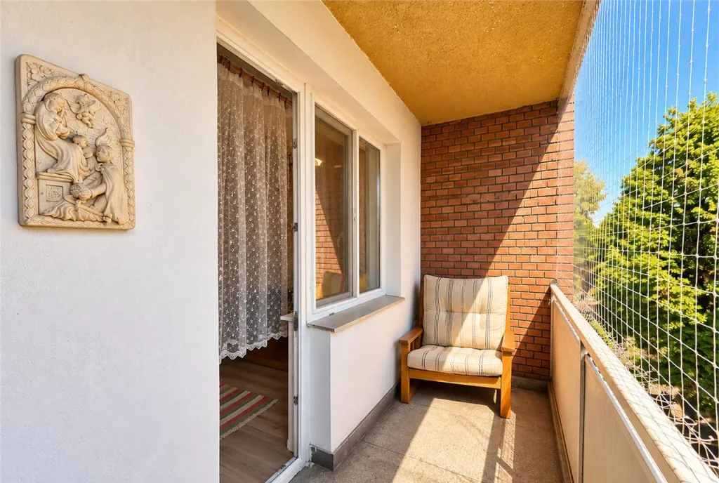 Apartament luminos etaj2 arie linistita person