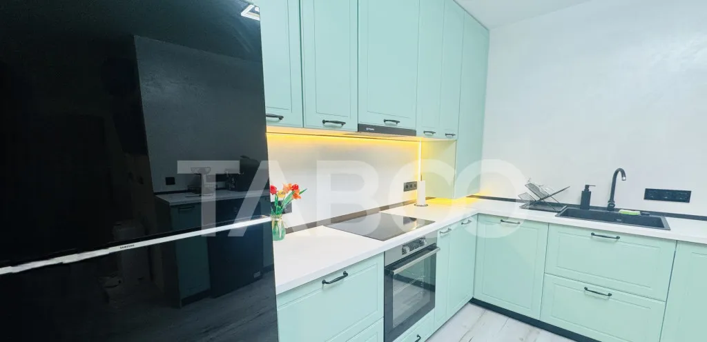 Apartament modern 3 camere de vanzare mobilat utilat 2 locur