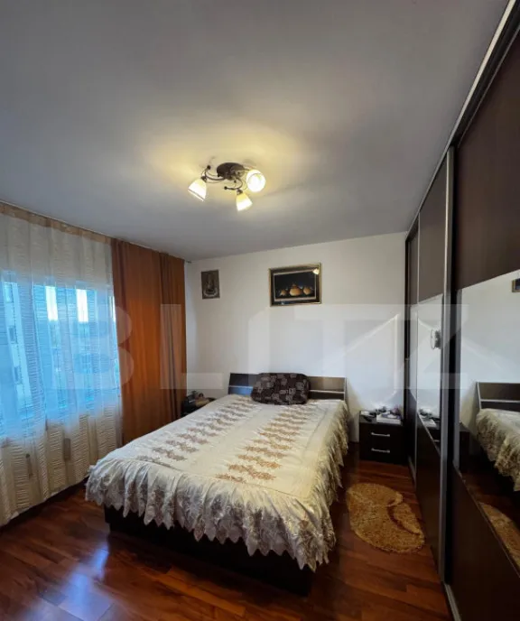 Apartament 3 camere 86 mp zona Muzeul Apei