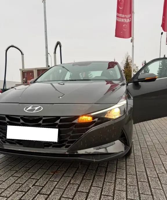Hyundai Elantra 2021 1 6 Benzina 123 CP 35 000 km Unic proprietar 15 000 eur