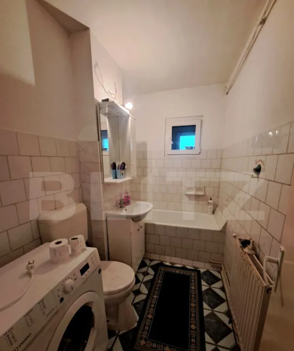 Apartament 3 camere decomandat 72 mp total - Luminos
