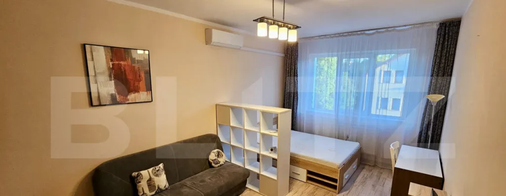Apartament cu o camera 43 35 mp cartier Gruia