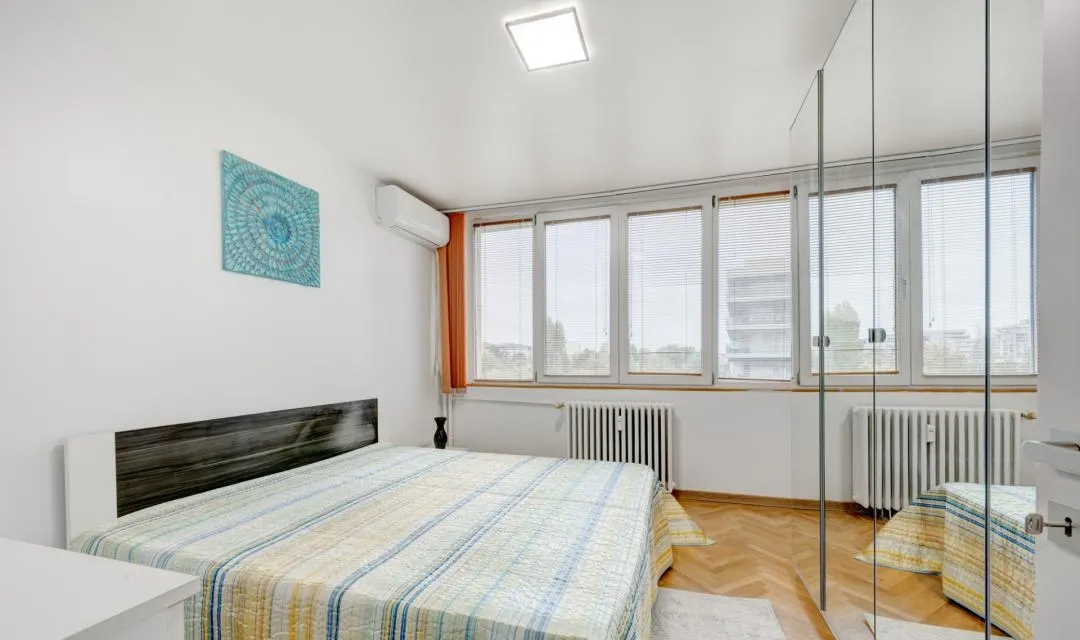 Domenii apartament 2 camere decomdant balcon boiler