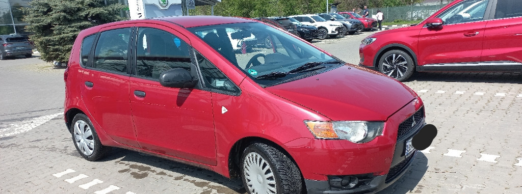 Mitsubishi colt 2009  3 000 eur