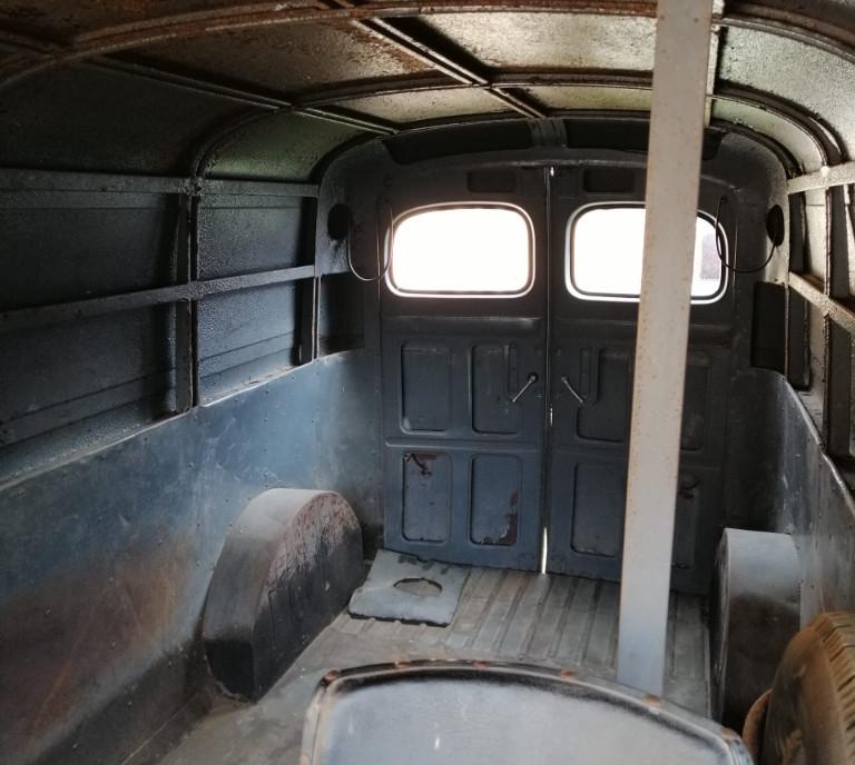 Peugeot D4A 1958 auto de epoca 8 300 eur