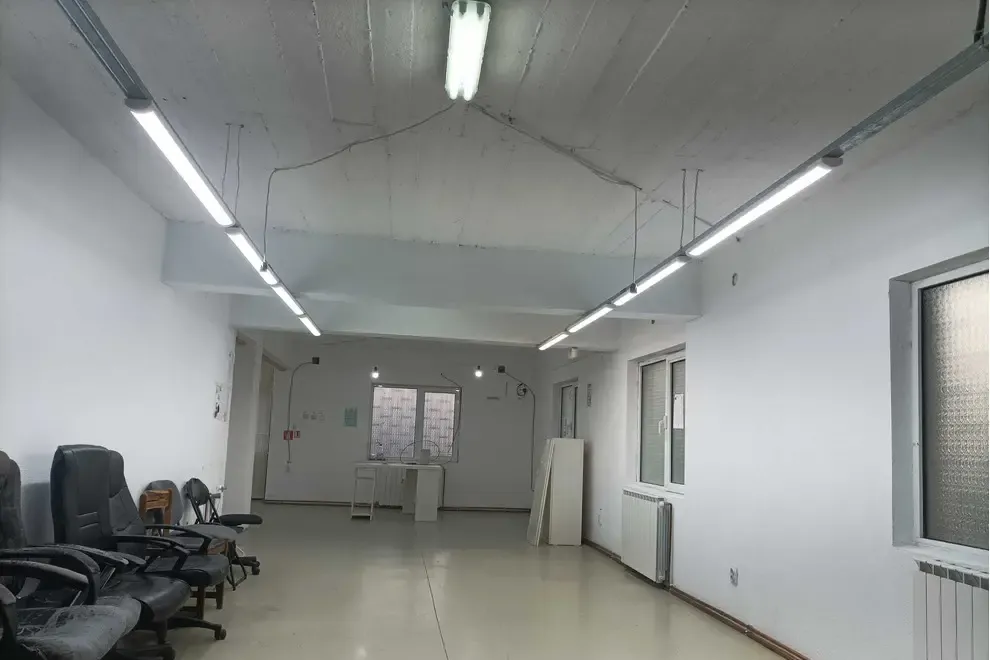 Inchiriez spatiu open space