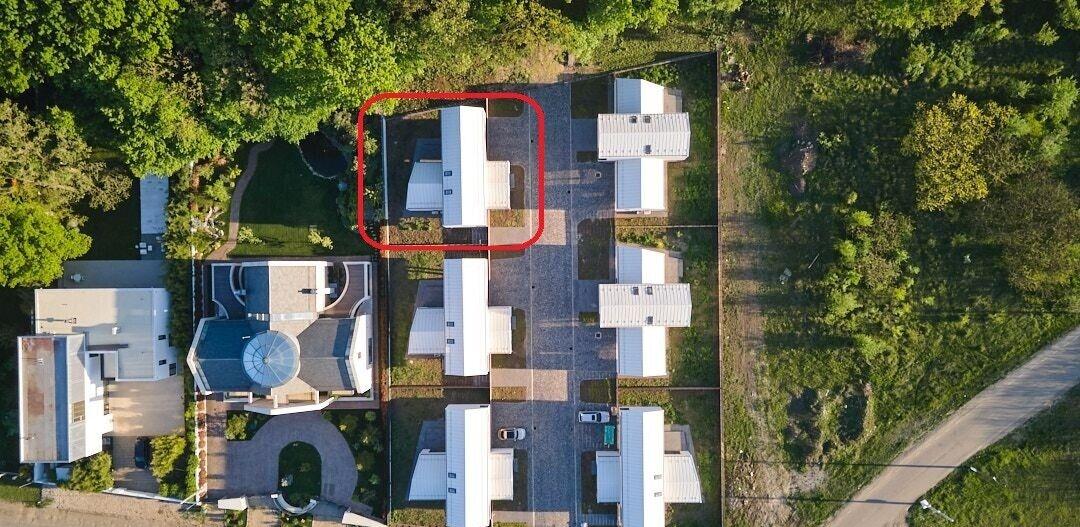 Vila Corbeanca Laguna Village iii Langa padure