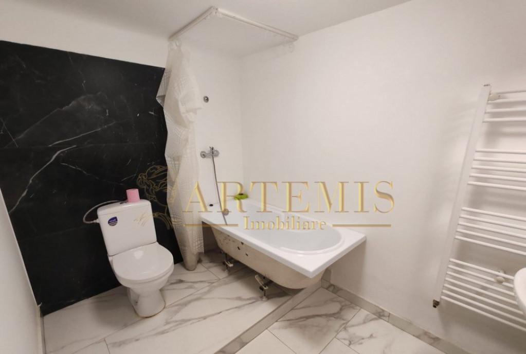 Apartament 2 camere semidecomandat 62 mp zona Centrala