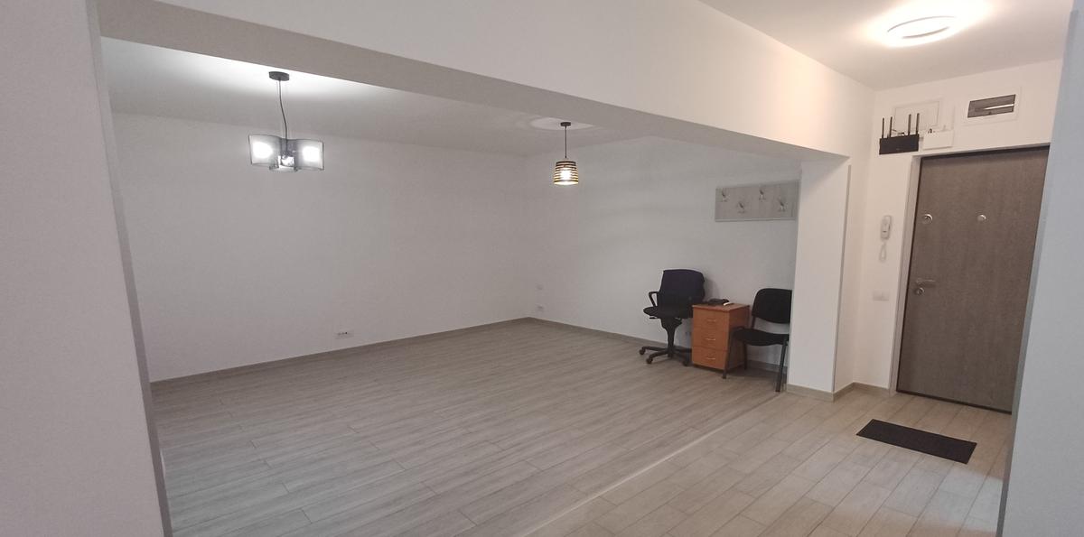 Calea Calarasi 238 an 1992 renovat 40 mp et 3 proprietar vand garsoniera