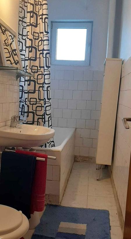 Titan bd Theodor Pallady piata 5 minute metrou N Grigorescu ac tv