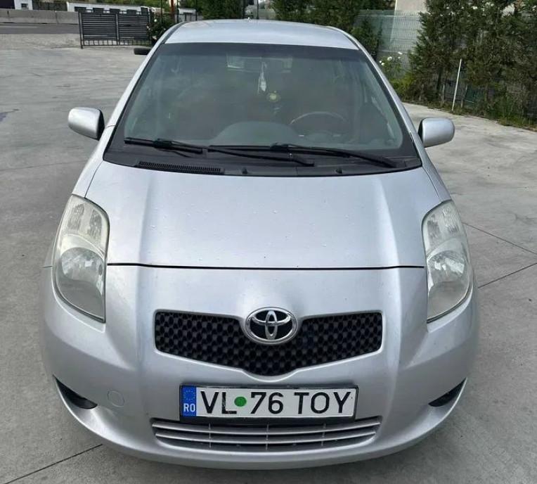 Toyota Yaris 2 - 4 Usi - 2008 3 200 eur