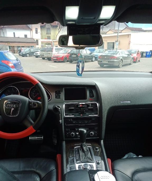 Audi Q7 3 0 TDI QUATTRO 8 500 eur