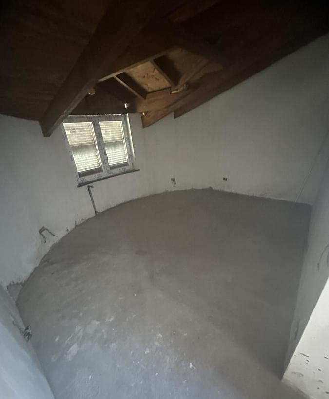 Bucurestii Noi vanzare vila demisol parter mansarda Metrou Jiului