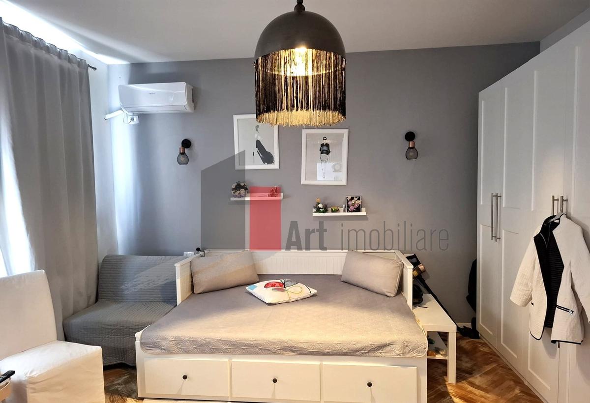 Studio modern 31 mp 20 mp anexe zona Parcul Carol Parlament