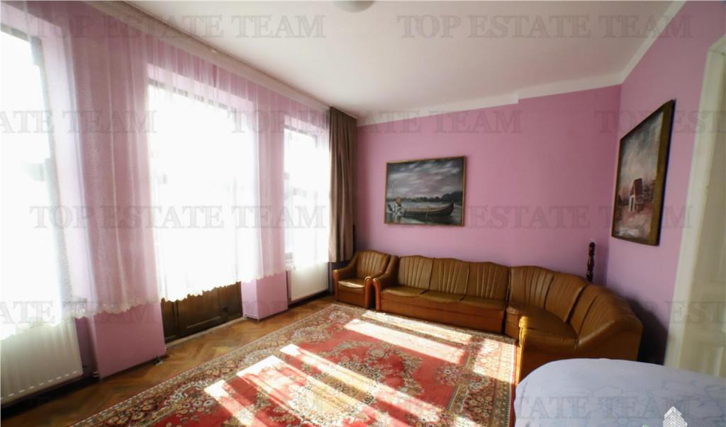 Apartament cu 4 camere de Ultracentral Kogalniceanu cu