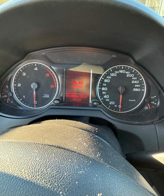 Audi q5 quattro 4 4 9 600 eur