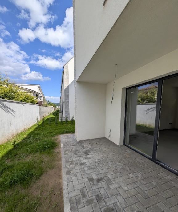 cu Duplex 4 camere/124mp/zona Catanelor