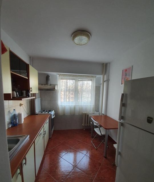 Doua camere Drumul Taberei Metrou Raul Doamnei Liceu Elena Cuza