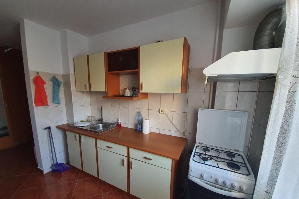 Doua camere Drumul Taberei Metrou Raul Doamnei Liceu Elena Cuza