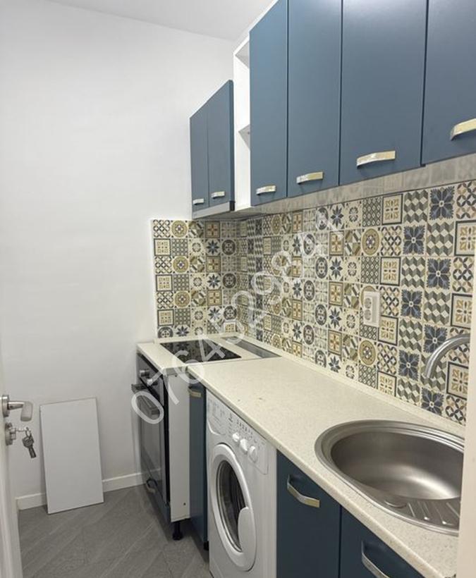 Titan Str Lucretiu Patrascanu langa metrou Costin Georgian renovata