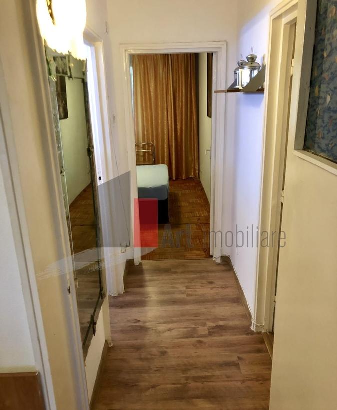 Piata Sudului Secuilor vanzare apartament 3 camere