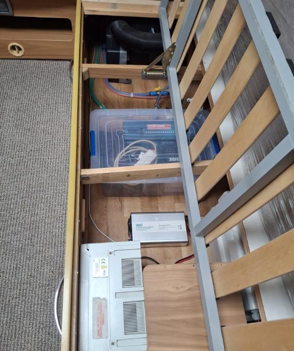 Rulota Lunar Quasar 585 m protap 16 000 eur