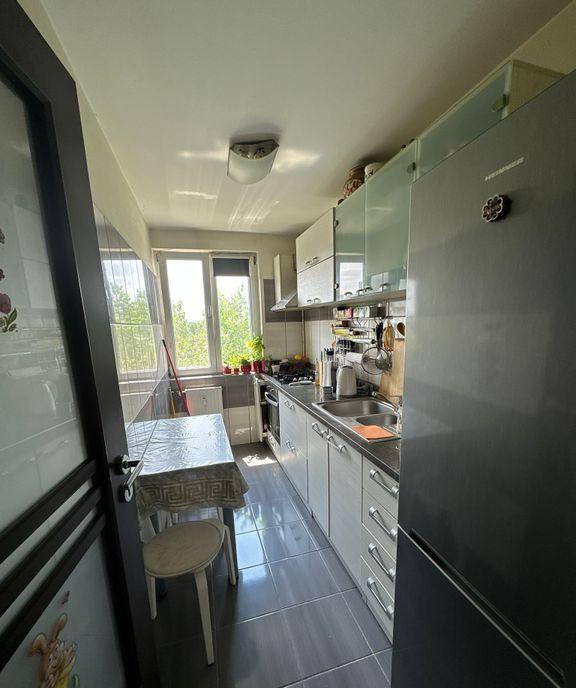 Apartament 3 camere decomandat Soseaua Giurgiului / Luica