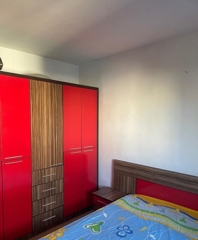 Piata Delfinului Chisinau