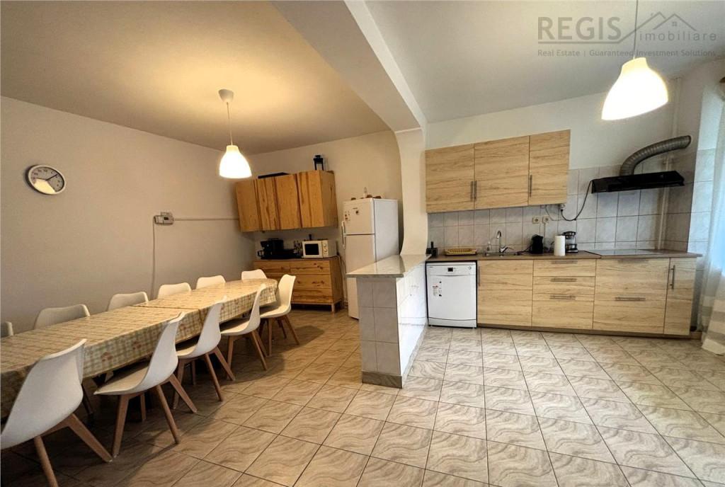 Duplex 7 Camere Central Predeal