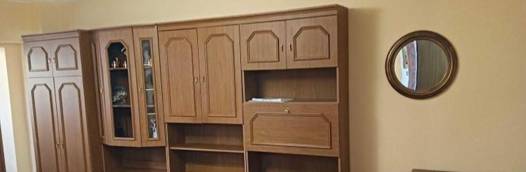 Vitan mall etaj 4 decomandat clasica